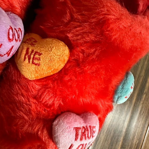 SWEATHEARTS X CROCS Limited Edition Valentines Heart Crocs - Women 6 and Men 4 - Picture 8 of 15